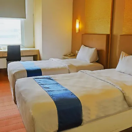 Terraz Tree Hotel Jakarta-2